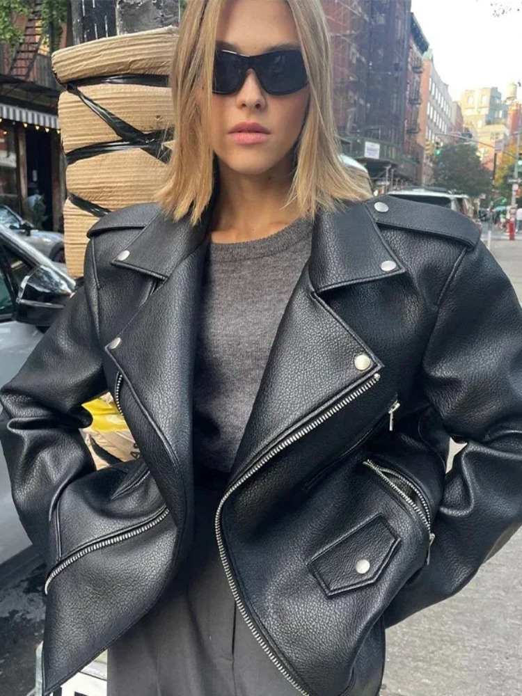 Chic Lapel Collar Leather Zipper Women's Jacket Casual Long Sleeved Vintage Outerwear Autumn New Solid Color Female Streetwear