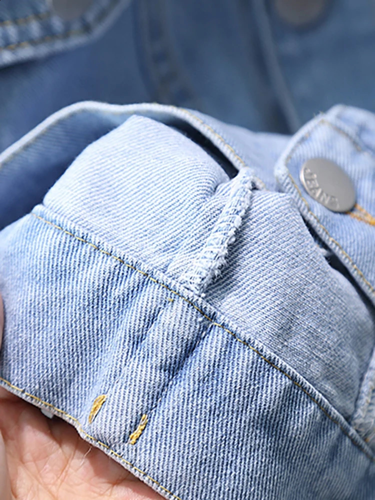 Spring and Autumn Boys Simple Pocket Long sleeved Lapel Single breasted Denim Coat Casual Coat 1-8Y 241223