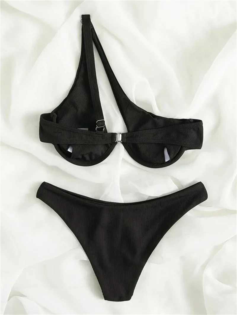 Sexy One Shoulder Bikini Set 2024 Women Red Black Push Up Underwire Micro Swimsuit Brazilian Cut Out Bathing Suit Thong SwimwearXJ241223