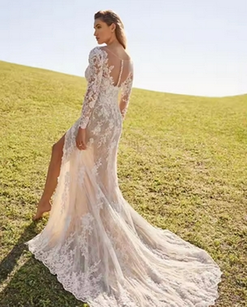 Illusion Side Split Lace Mermaid Wedding Dresses Jewel Neck Long Sleeves Boho Beach Bridal Gowns Open Back Buttons Vintage Counrty Vestido De Novia