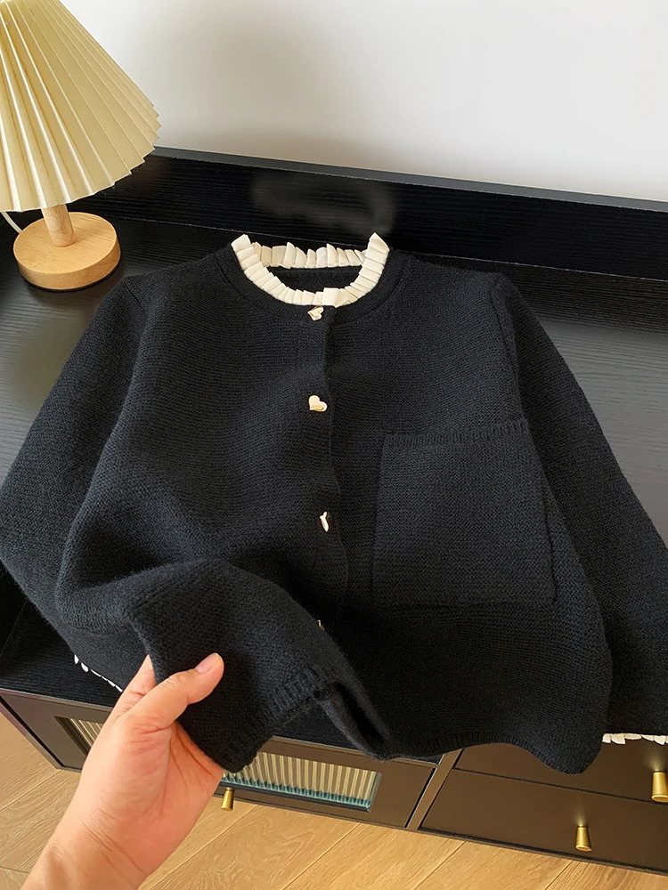 Womens Clothing 2024 Autumn Love Button Knitted Cardigan Jacket Lazy Style Sweet Fashion Sweater Tops 241220