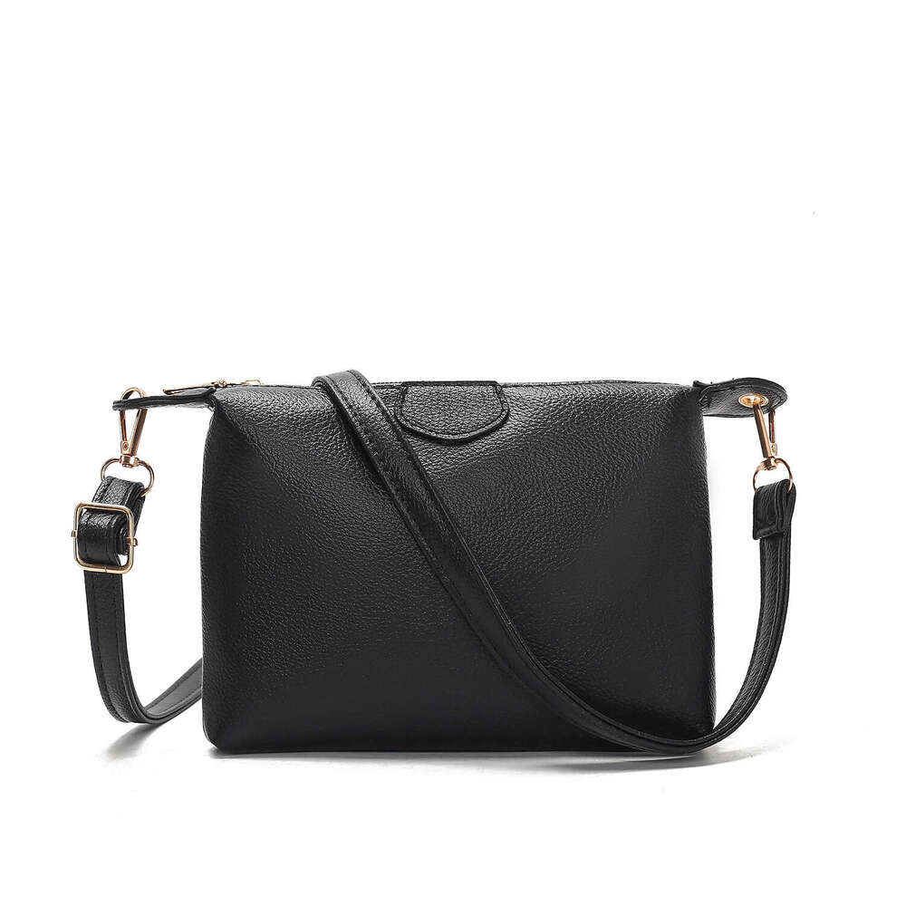 New Minimalist And Versatile Leather Textured Small Square For Daily Convenience, Shoulder Bag, Crossbody Bag