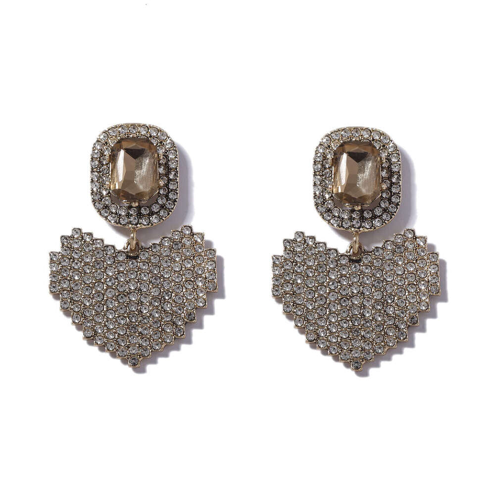 Exquisite Fashion Light Full Dia Geometric Love Alloy Eardrops Super Flash Temperament Versatile Daily Women's Style