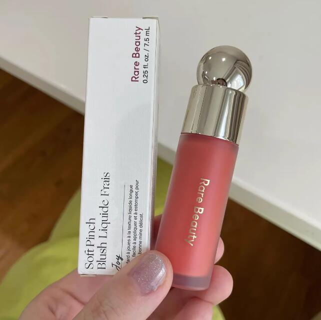 Rare Beauty Soft Pinch Liquid Blush 7.5Ml Selena Face Cheek Cosmetics 9 Color JOY WORTH GRATEFUL LUCKY VIRTUE LOVE Long Lasting Matte Blusher