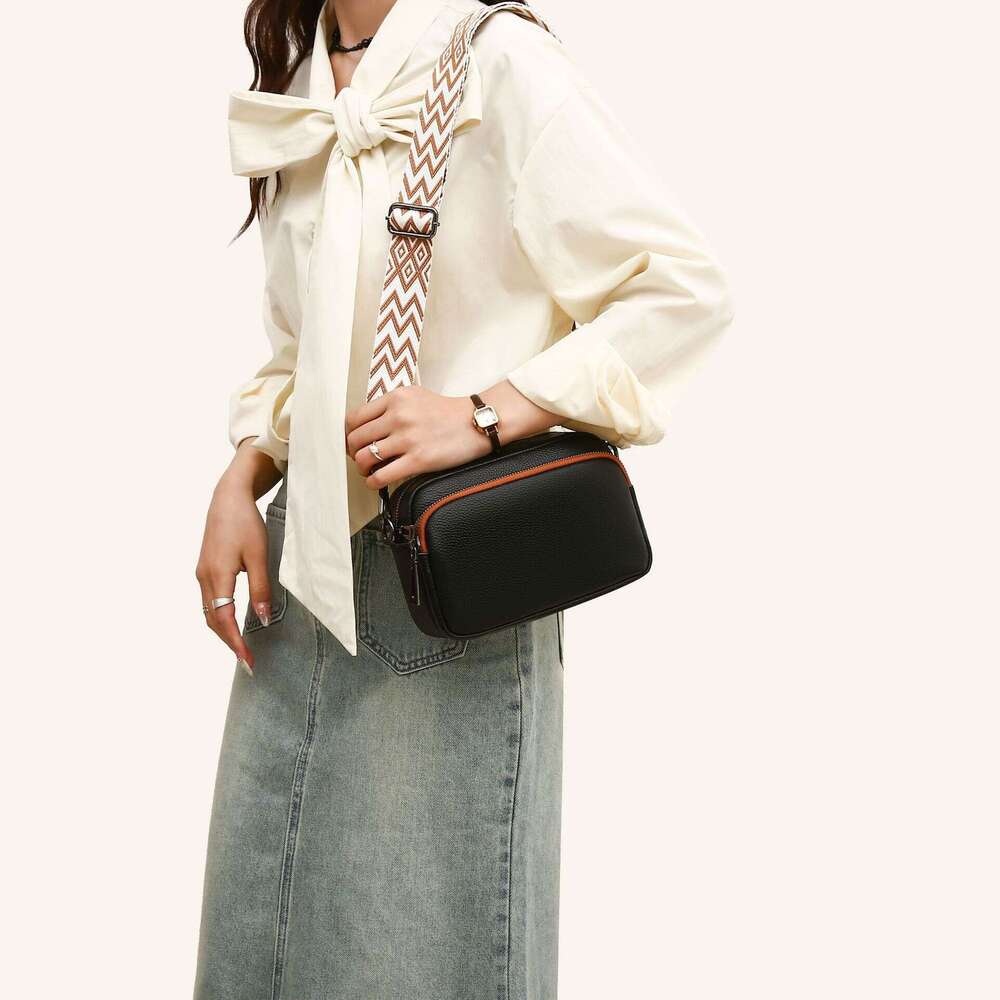 Genuine leather simple contrasting color small square fashionable and versatile crossbody bag, top layer cowhide texture women's bag