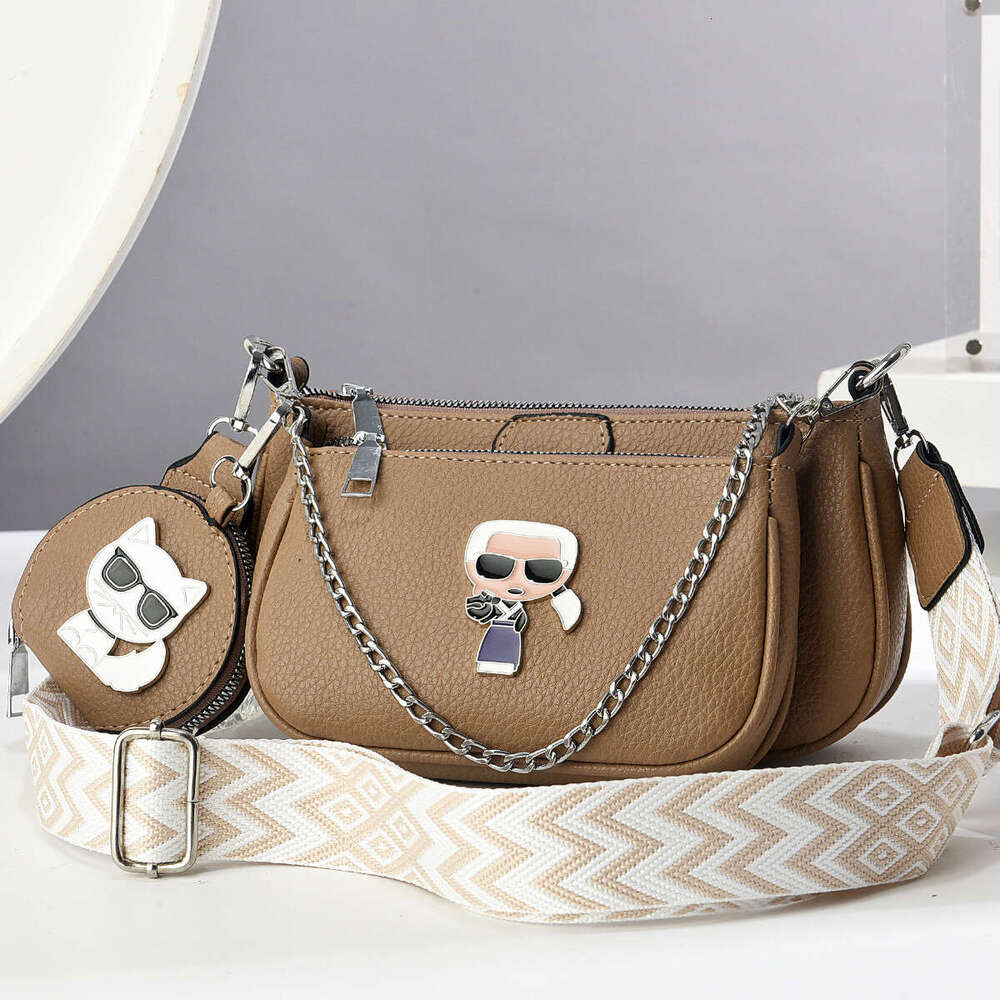 2024 New Mother and Child Versatile Internet Celebrity Fashion Cartoon Wide Strap Single Shoulder Women's Crossbody Bag