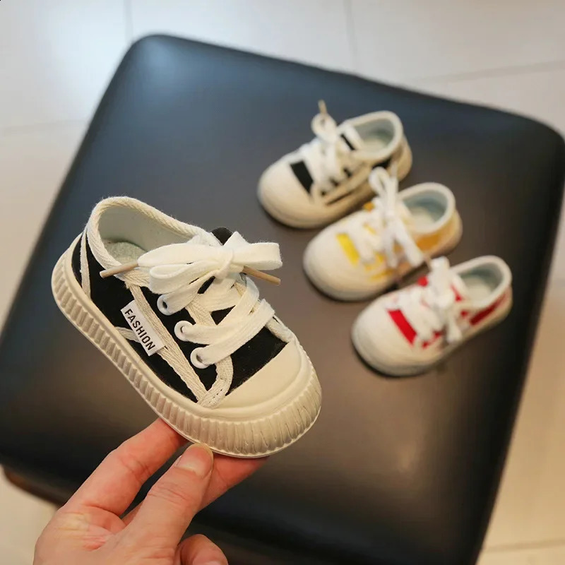 Lightweight Canvas Shoes for Baby Boy Casual Shallow Toddler Girl Shoes Outdoor Flexible Sole Infant born Sneakers H01263 241223