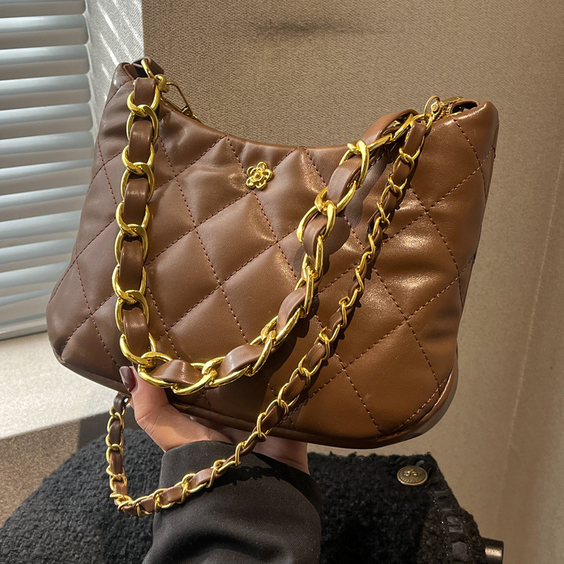 2025 Fashion Designer Women s Handbag New Shoulder Bag Flip Square Large Capacity Chain High Quality Crossbody Bag Outdoor Leisure Wallet Mobile Stora