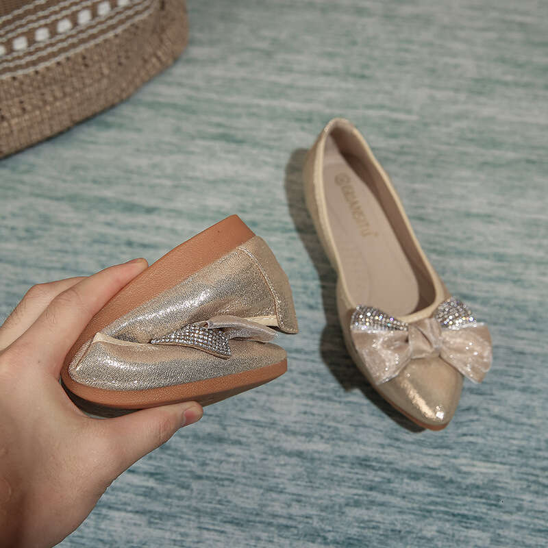 2021 Nurse Bean Leather Soft Mom Shallow Mouth Pointed Flat Bottom Pregnant Women's Single Shoes Spring Summer Autumn