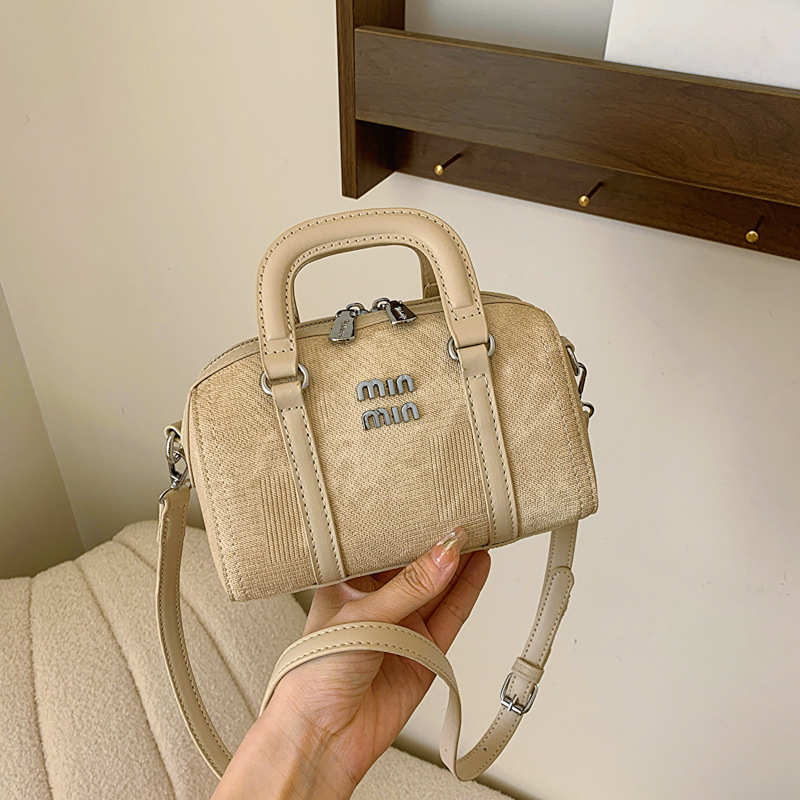 New Fashion Designer Handheld Pillow Bag For Women 2025 New Boston Bag Simple Single Shoulder Crossbody Bag