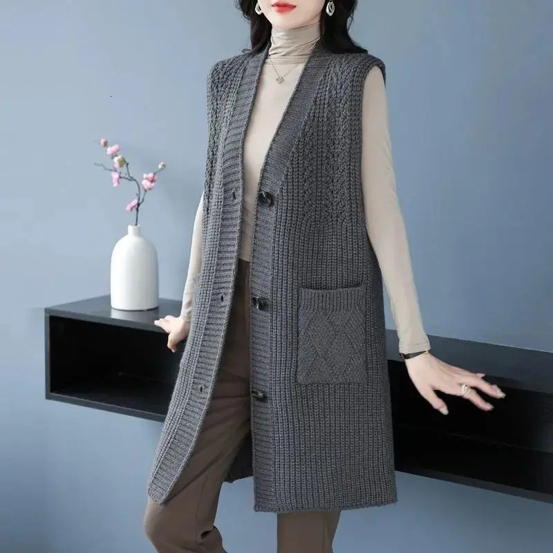 Autumn Winter Women Clothing Sweater Vests Coats Solid Vneck Pocket Sleeveless Fashion Casual Long Knitted Cardigan Tops 241220