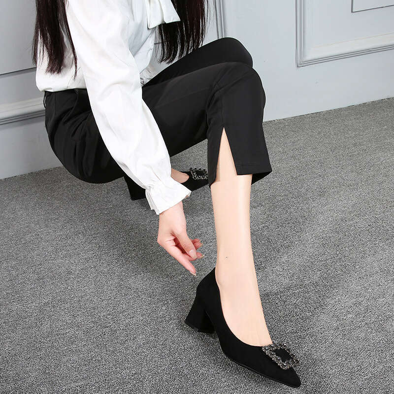 Water Diamond Single For Women, Summer 2021 New Mid Work Spring And Autumn Pointed Black Thick Heel Square Buckle Shoes