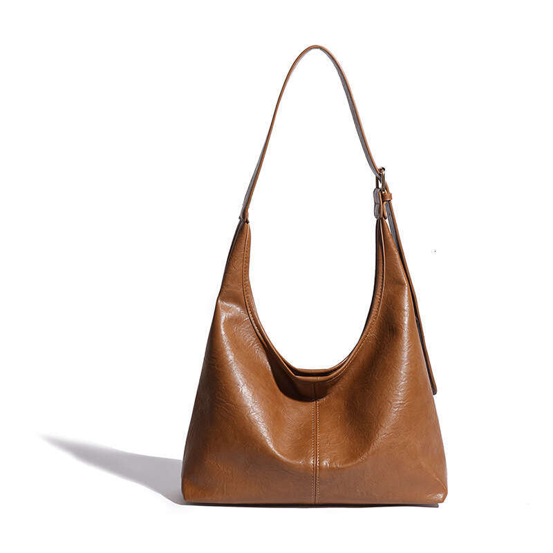Winter New Fashion Trend Large Capacity Tote Retro Casual Shoulder Trendy Commuting Bag