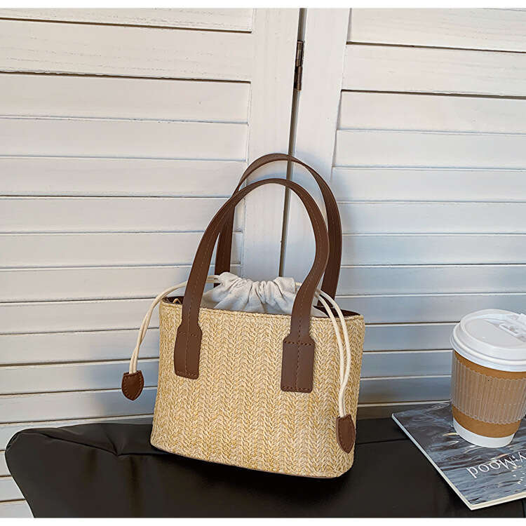 Korean Instagram Woven Handbag Summer New Leisure Vacation Women's Vegetable Basket Single Shoulder Contrast Color Crossbody Bag