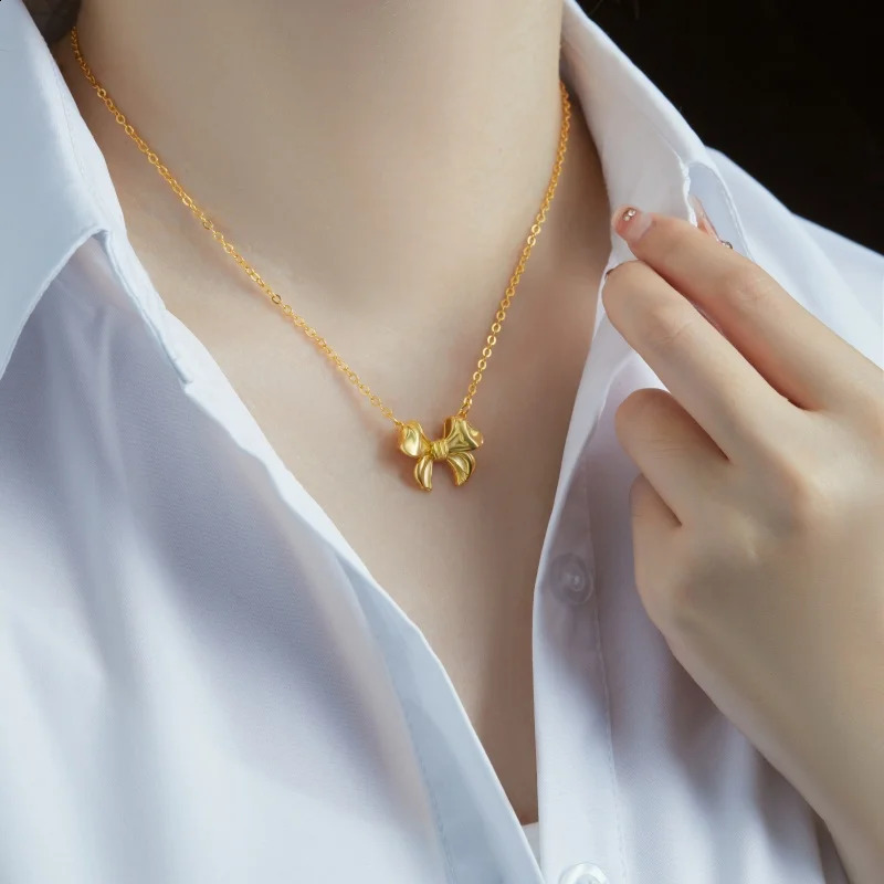 925 Sterling Silver Fashion Bow Pendant Necklace for Women Vintage Elegant 18K Gold-plated Chain Jewelry Gift 241220