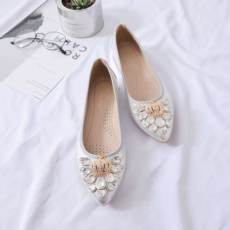 2021 Summer New Four Seasons Flat Women's Water Diamond Button Mom Pointed Single Leather Scoop Soft Bottom Bean Shoes
