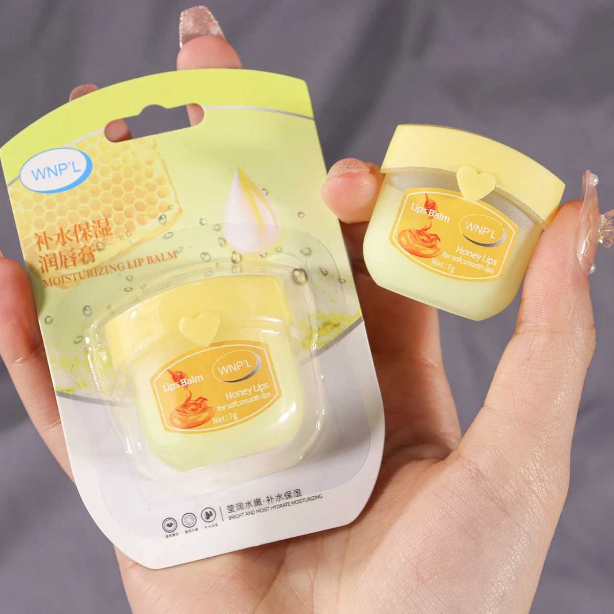 1pc Moisturizing Lip Balm All-natural Lip Mask for Dry Lips Refreshing Anti-Cracked Lip Gloss Treatment MakeupXJ241223