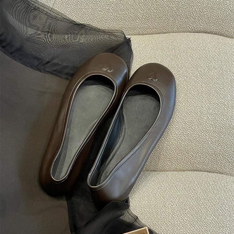 Cowhide Edition~New Flat Bottom Comfortable Shallow Mouth Single Women's Set Feet Grandma Evening Breeze Gentle Shoes