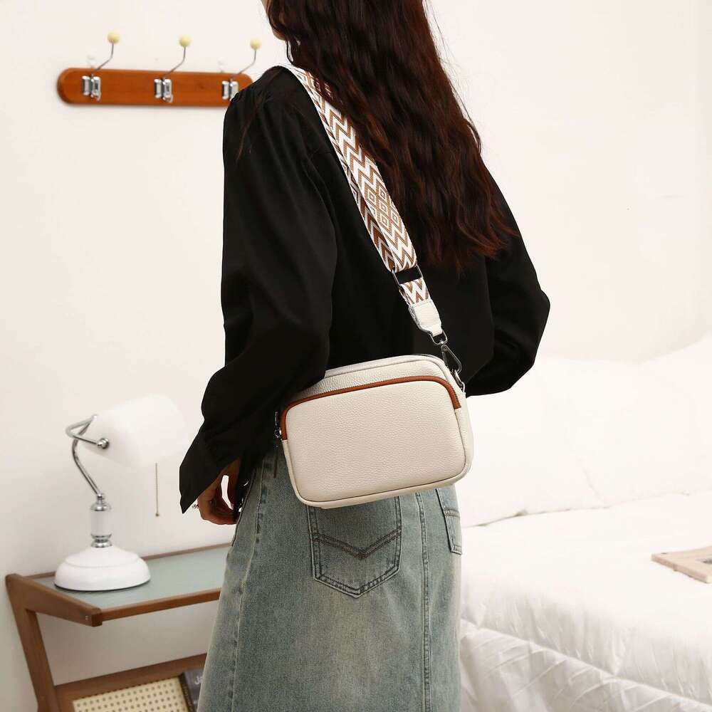 Genuine leather simple contrasting color small square fashionable and versatile crossbody bag, top layer cowhide texture women's bag