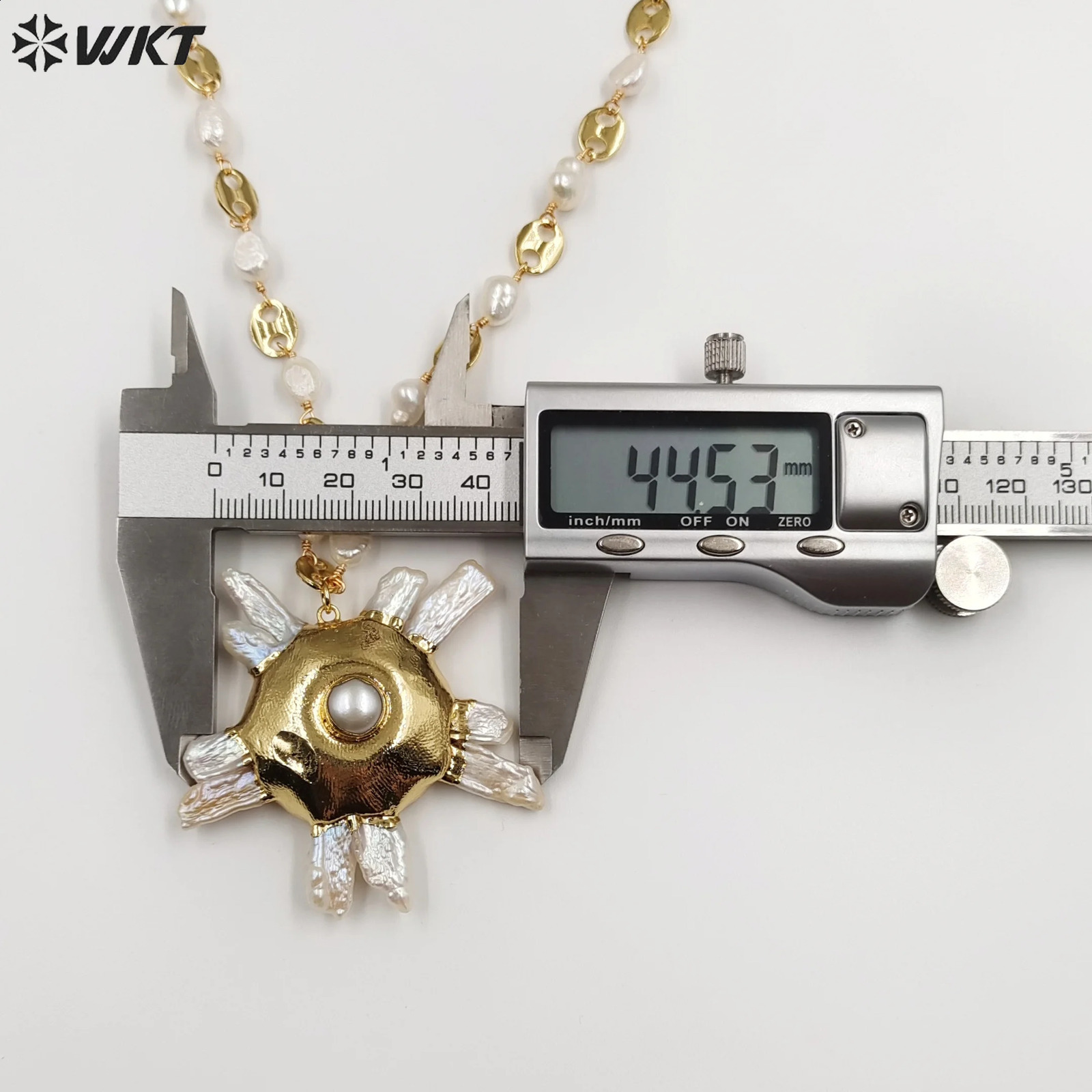 WT-JN248 Freshwater Pearl Sun Flower Quartz And Cross Shape 24 Inch Long 18K Gold Pig Nose Adjustable Chain Necklace 241220