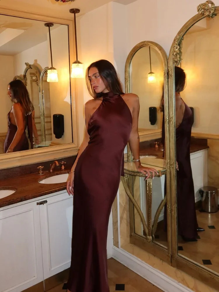 Elegant Brown Satin Halter Lace Up Long Dress Sexy Off Shoulder Backless Sleeveless Bodycon Dresses Autumn Lady Party Robe 241223