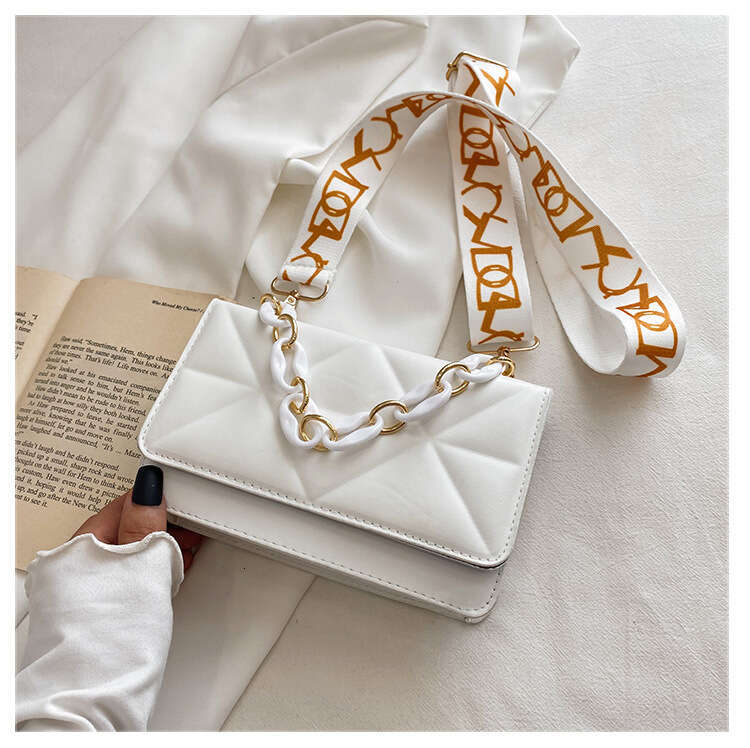 Internet Celebrity Fashion Women's New Style Pressed Grid Small Square Wide Strap Single Shoulder Crossbody Acrylic Chain Bag