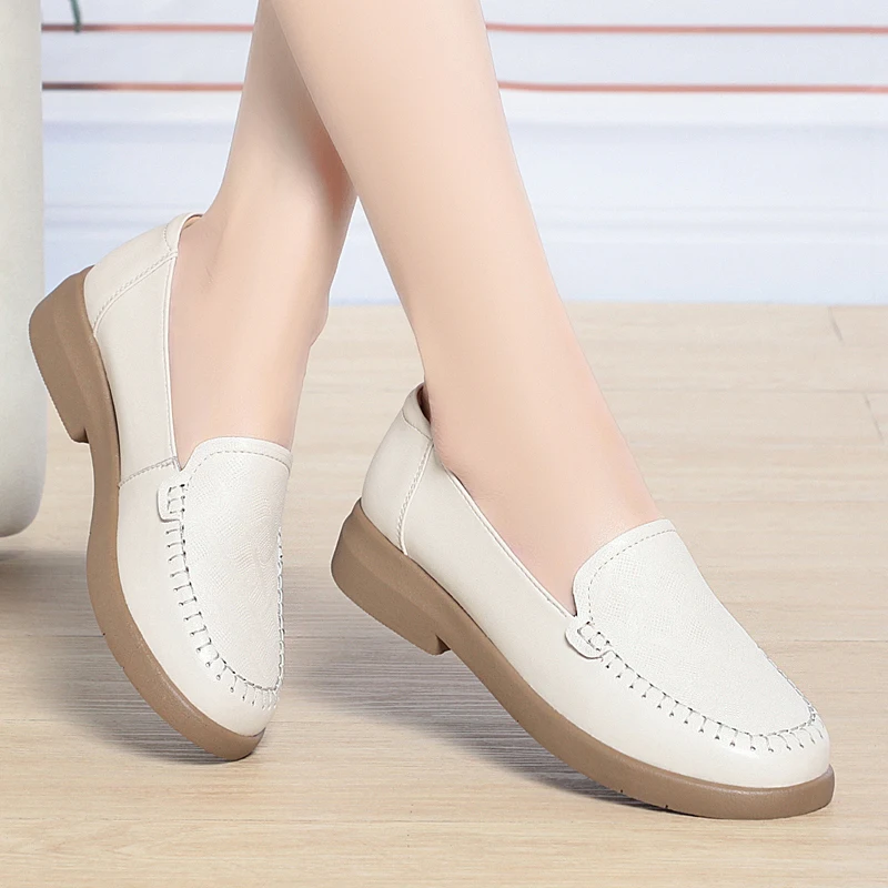 AIYUQI Women Loafers Spring Genuine Leather Cut-out Women Casual Round Toe Large Size Mom Shoes Women