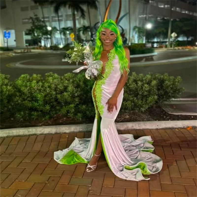 Amazing Black Girls Prom Dress With Green Lace Beaded O Neck Mermaid Evening Dress Sexy Slit Dance Formal Birthday Party Gowns Illusion Back Vestio De