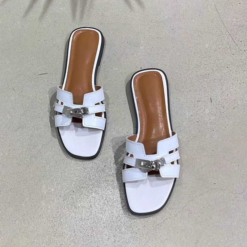 Free Shipping new slippers designer slides womans flat sandals Square Toes Sier lock buckle patent Slipper outdoor woman shoes szie 36-41