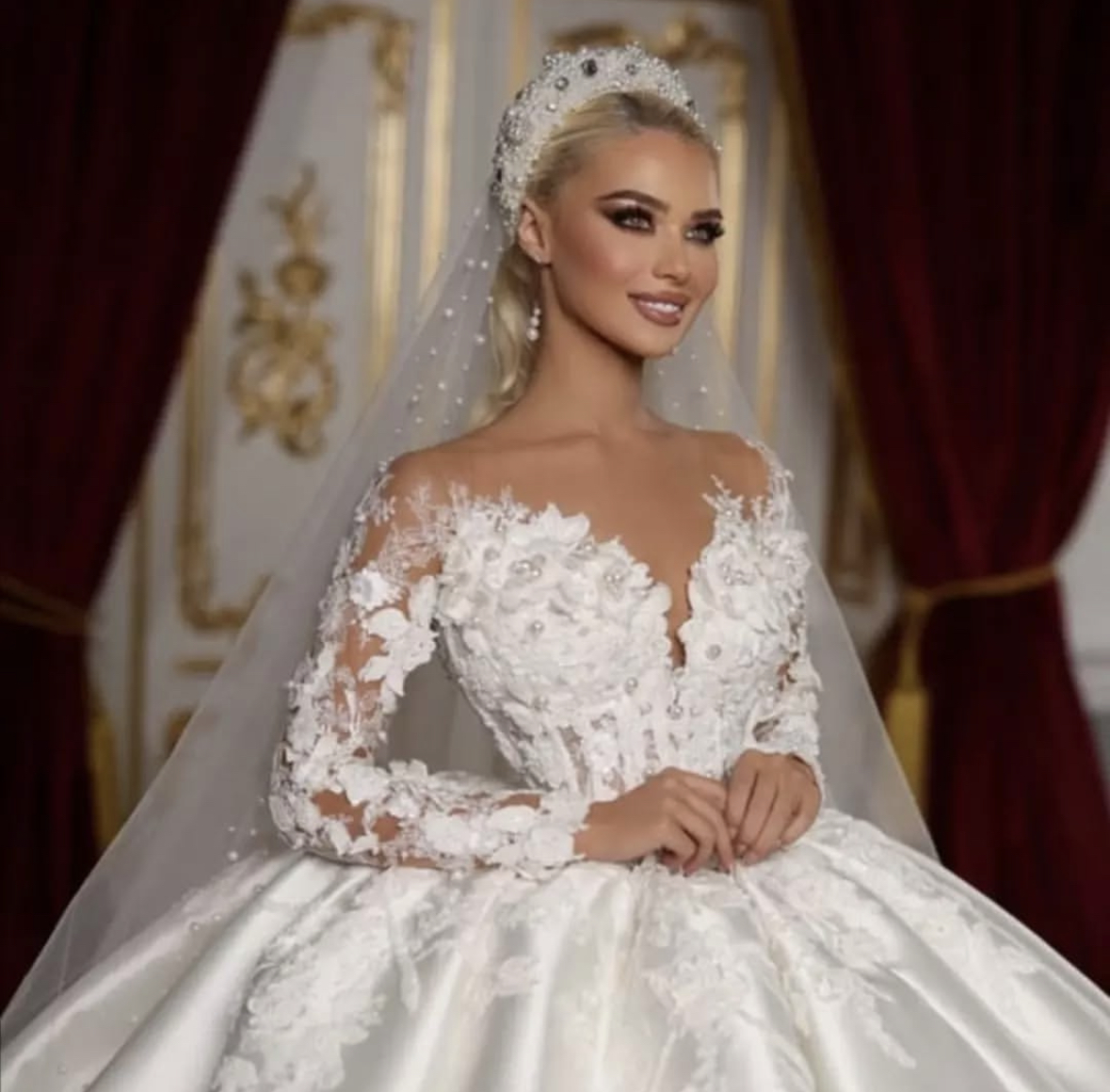 2025 Chapel Princess Wedding Dresses Long Sleeves ral Lace Appliques Pearls Beaded Ball Gown Dress Arabic Dubai urious Bridal Gowns