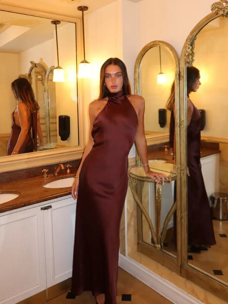 Elegant Brown Satin Halter Lace Up Long Dress Sexy Off Shoulder Backless Sleeveless Bodycon Dresses Autumn Lady Party Robe 241223