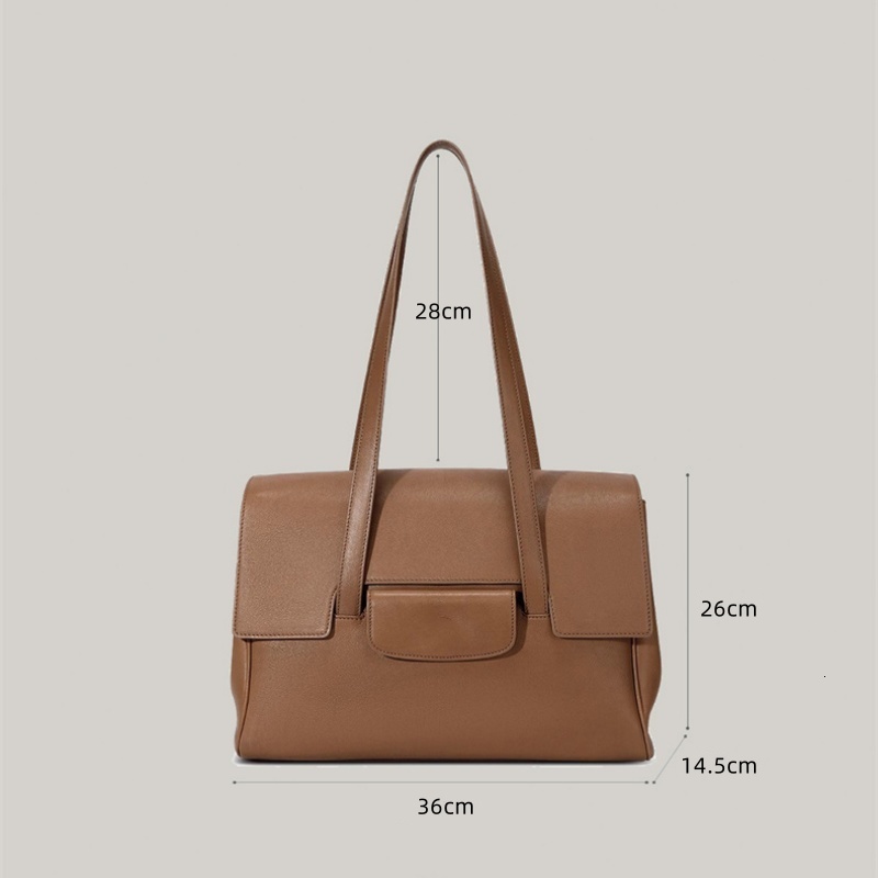New Elegant Women Shoulder Bags Large Capacity Dolphin Modified Texture Retro Commuting Armpit Handbag