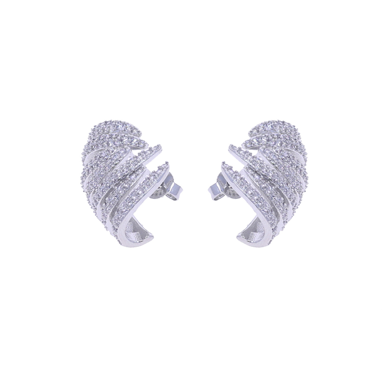 2025 New Iced Out Cluster Earring Sparking Silver Color Bling Micro Pave Cubic Zirconia Gorgeous Women Jewelry