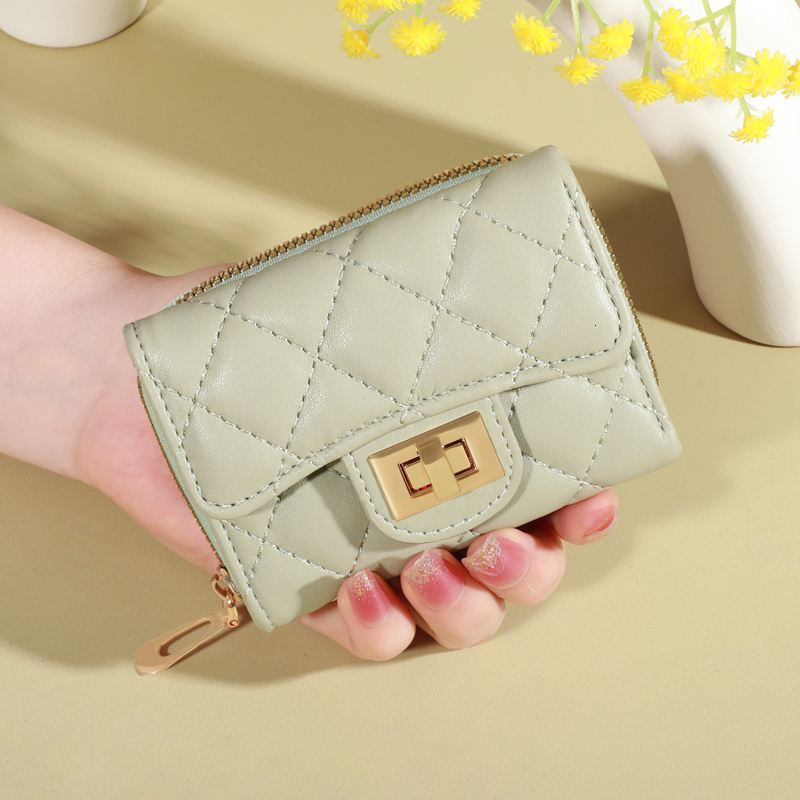 Women's Embroidered Heart Wallet, Short Multi-Function Handheld Card Holder, Sweet Zipper Coin Purse