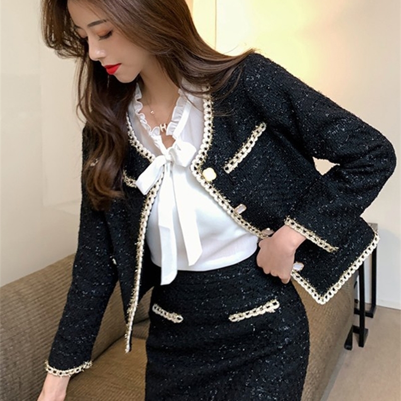 Spring Womens Black Coarse Felt Retro 2piece Set Short Coat Top Jacket and Mini Skiing Cream 241211