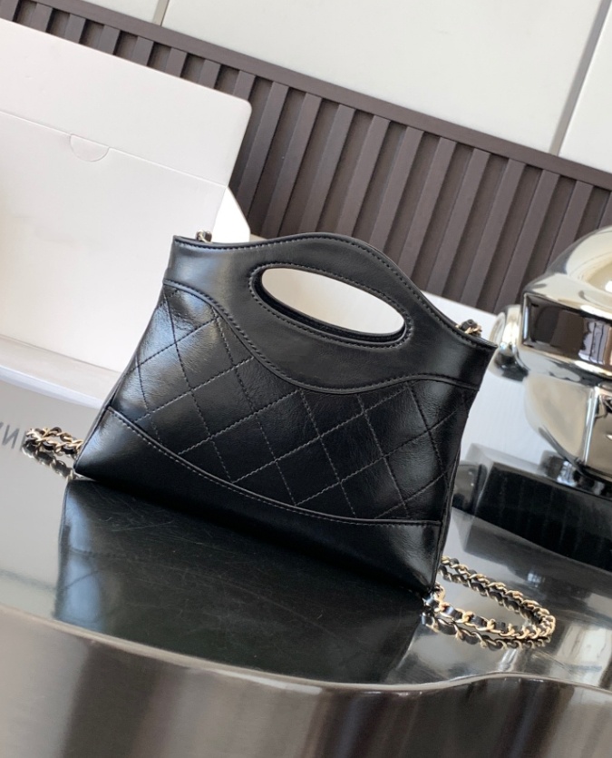 Designer Fashion classic crossbody Wrist High quality chain Mini leather women's Handheld shopping bag C wallet 3656 Womens Leathe Chain shoulder bag