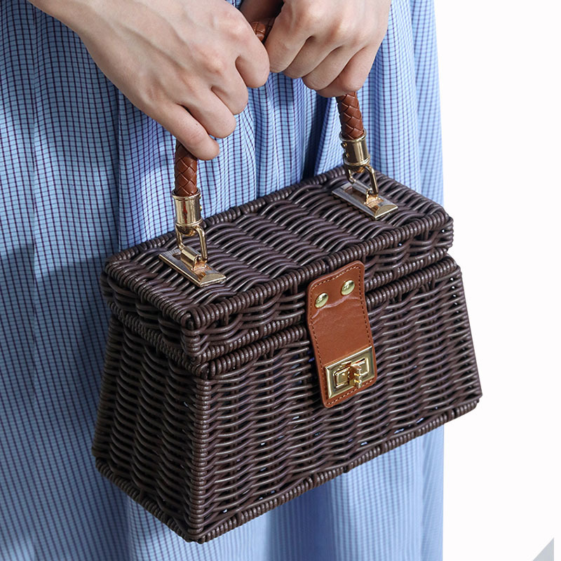 New Travel Handbag, Vacation Bag, Street Craft Handbag, Fashionable Multifunctional Handmade Woven Fabric