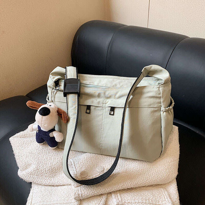 Oxford cloth large capacity women's lazy style, one shoulder diagonal cross bag, 2024 new fashionable and casual canvas trend