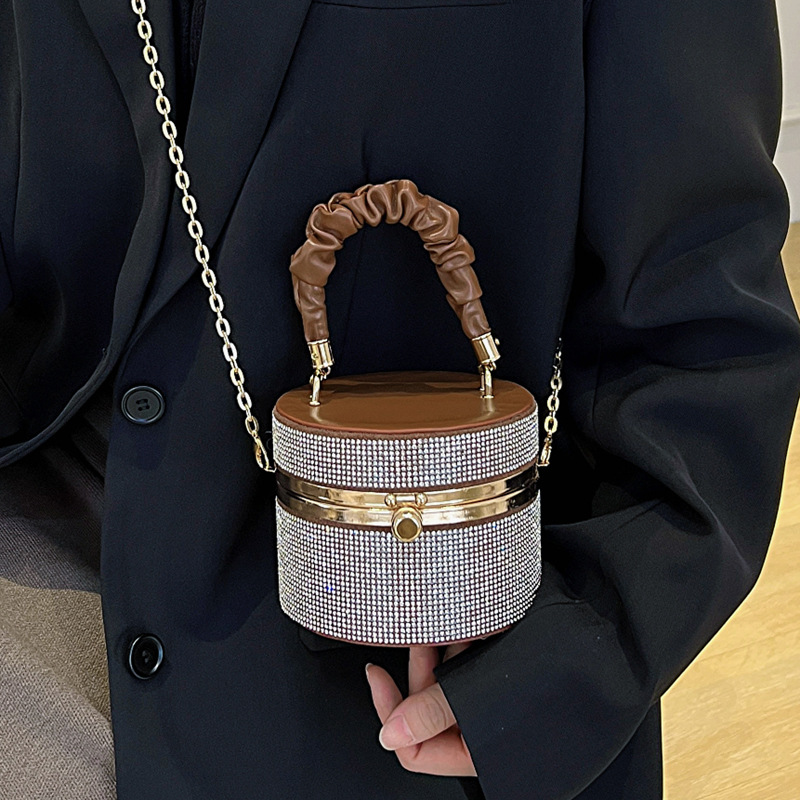 Free shippin 2025 new Single Shoulder Bag Women flap fashion Mini Diamond Square black handheld bag handbag crossbody Chain bucket bag