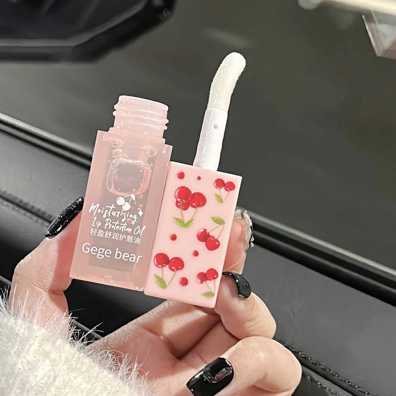 Lightweight Lip Set Lip Oil Clear Glass Moisturizing Nourishing Lip Balm Transparent Lip Oil Non-sticky Lip Care Serum PrimerXJ241223