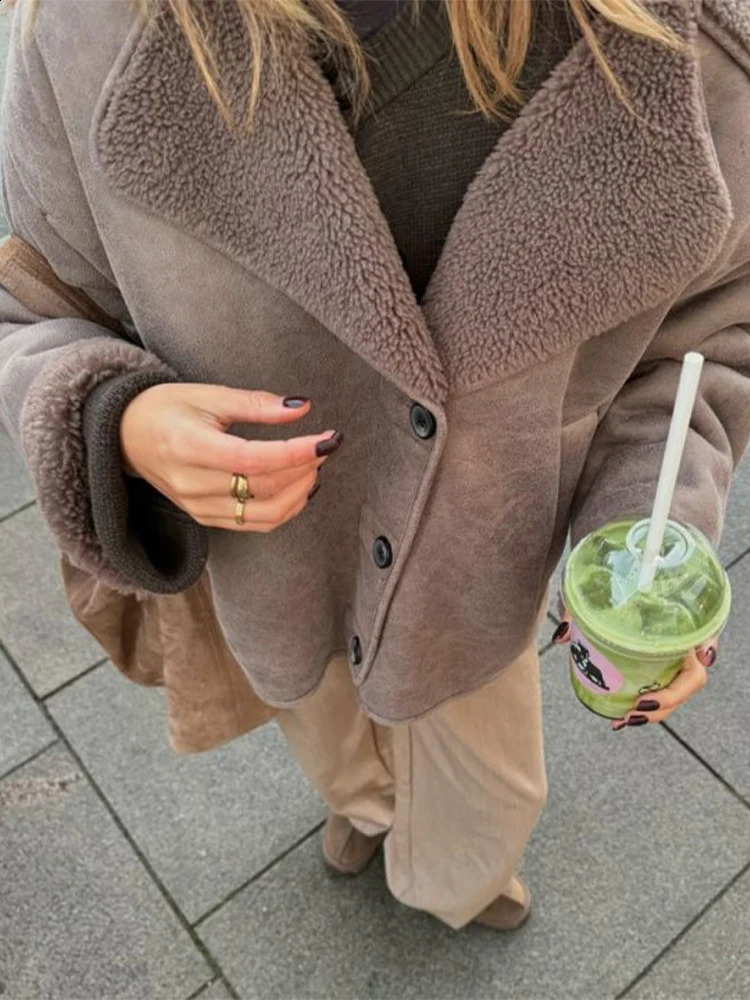Lamb Wool Suede Jacket Women Autumn Winter Patchwork Lapel Full Sleeves Female Jackets Casual Loose Street Warm Lady Coats 241218