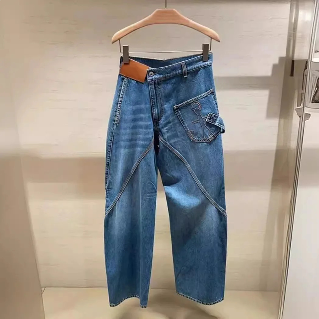womens jeans loose and comfortable trendy ladies trousers 241224
