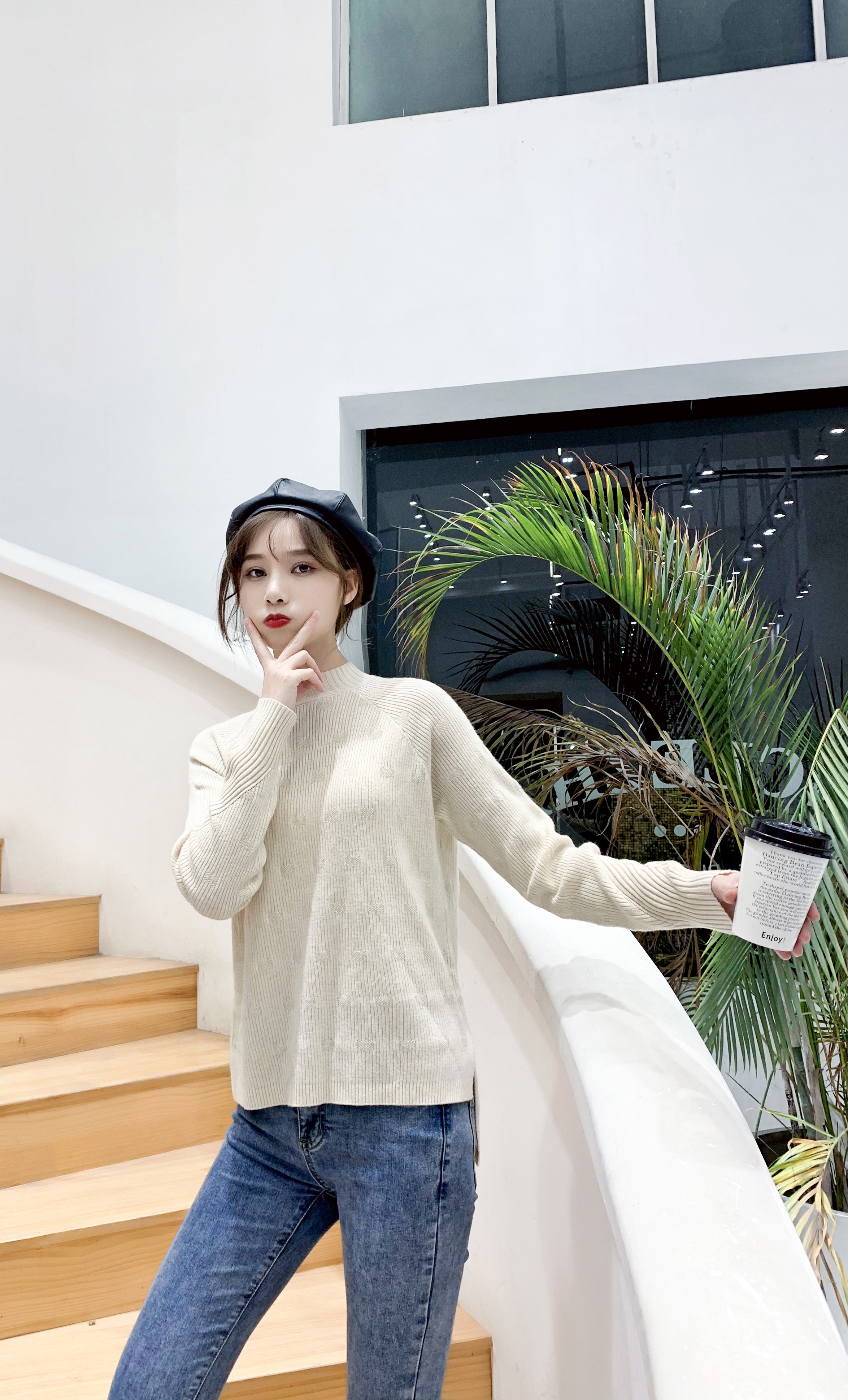 Fashionable Women's Wool Sweater for Fall and Winter - Sleek Design, Slim Fit