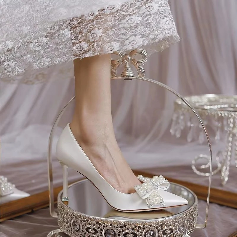 Pearl Butterfly Wedding Gift Pump Womens Sexy High Heels Party Shoes Womens Silk Dot Toe Diamond Pump Women 241223
