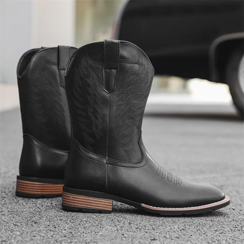 Mens Classic Retro Western Cowboy Boots Mens Fashion Embroidered Small Leg Leather Boots Mens Senior Casual Shoes 241223