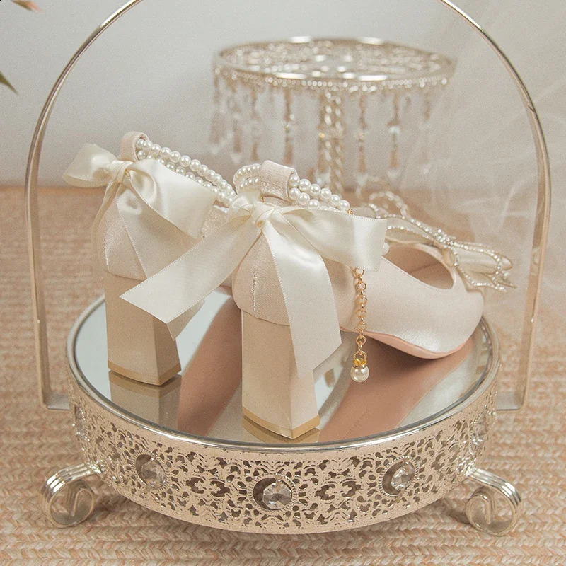 Bridal shoes fancy high heels pump womens elegant pearl strap wedding party shoes womens silk pointed toes 241223