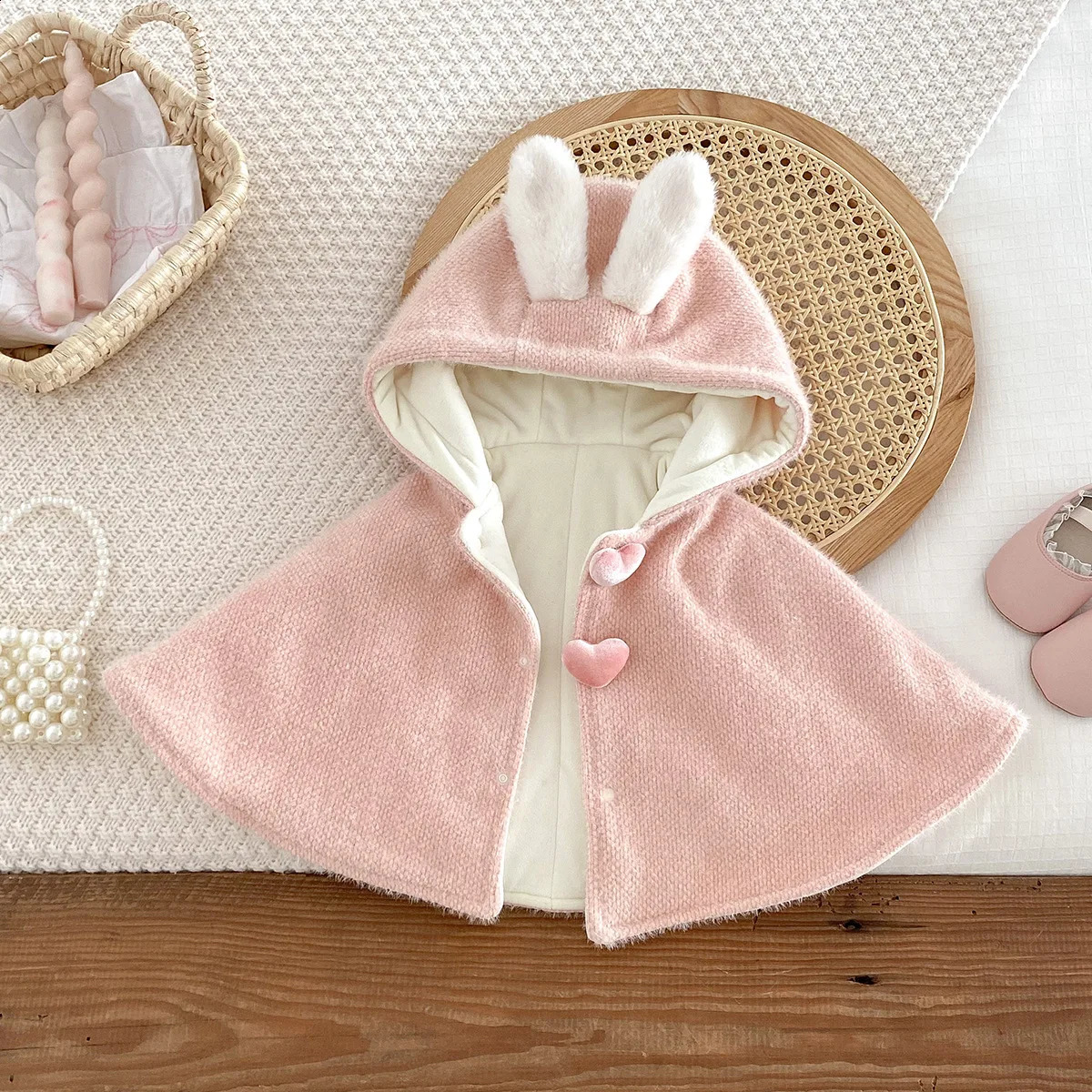 Autumn Winter born Girls Cloaks Hooded Hairy Rabbit Ears Warm Cute Solid Baby Girl Coat Plus Velvet Princess Infant Girl Coat 241223