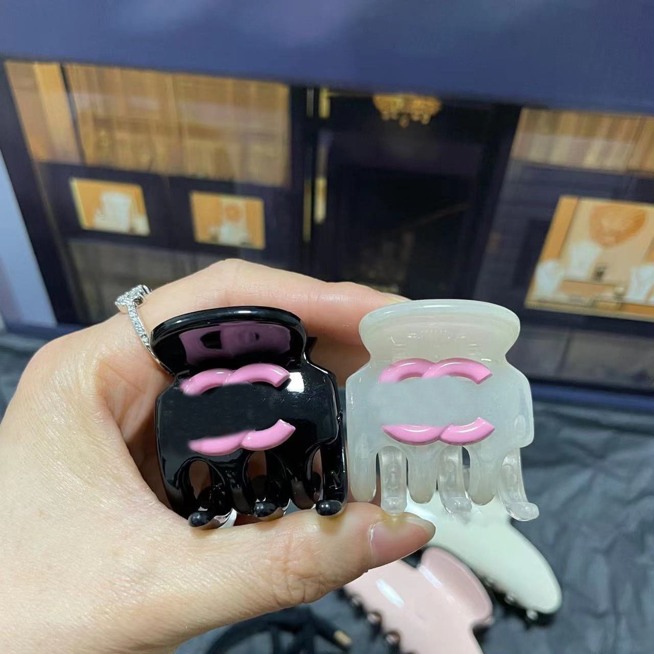 Small Hair Claw Clips for Womens Jewelry Designer Hair Clip Brand Letter Hair Clips Barrettes Girl Fashion Hair Accessories