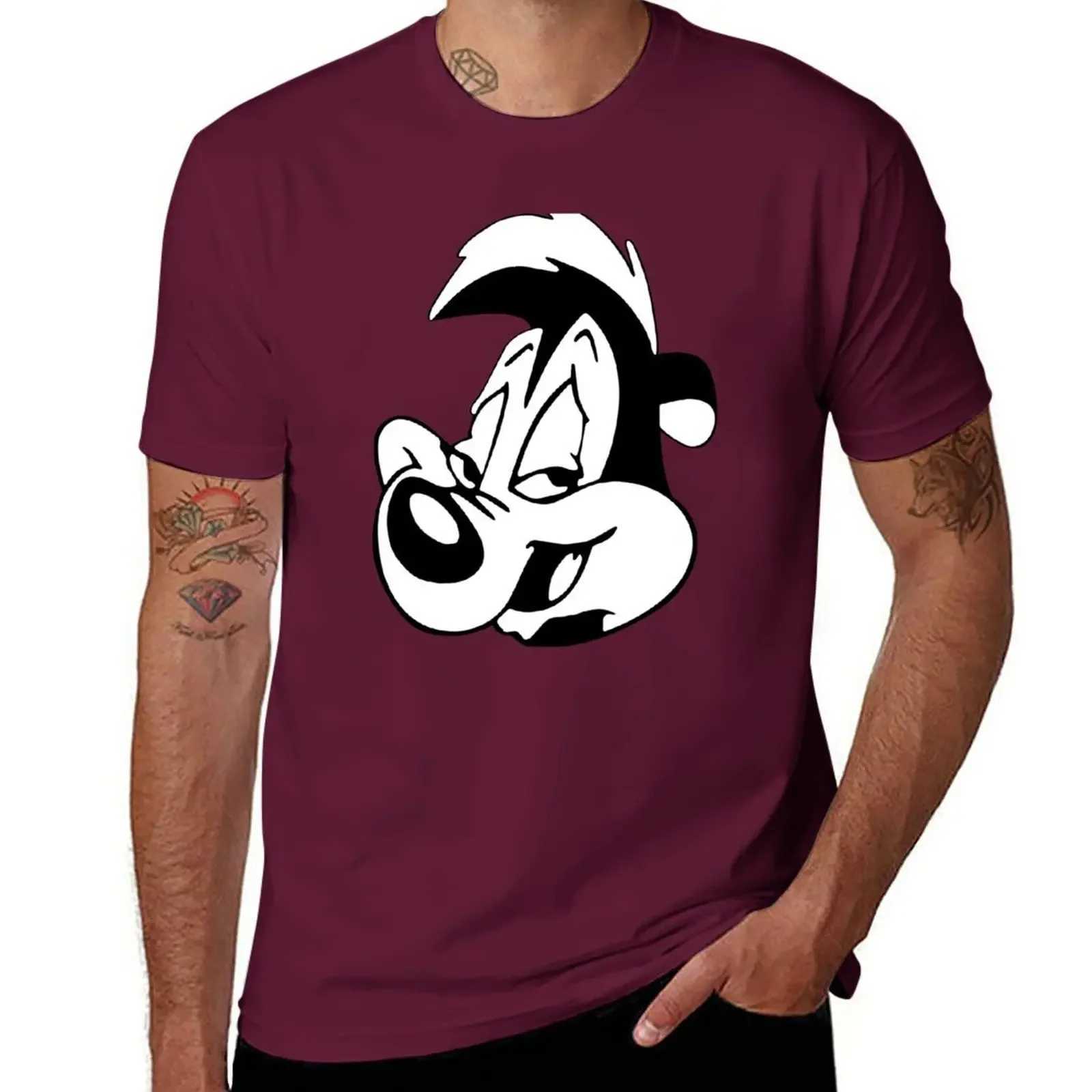 Mens T-shirt cartoon new Pepe Le Pew T-shirt aesthetic clothing ordinary retro street decal information manga retro anime harajuku W241223