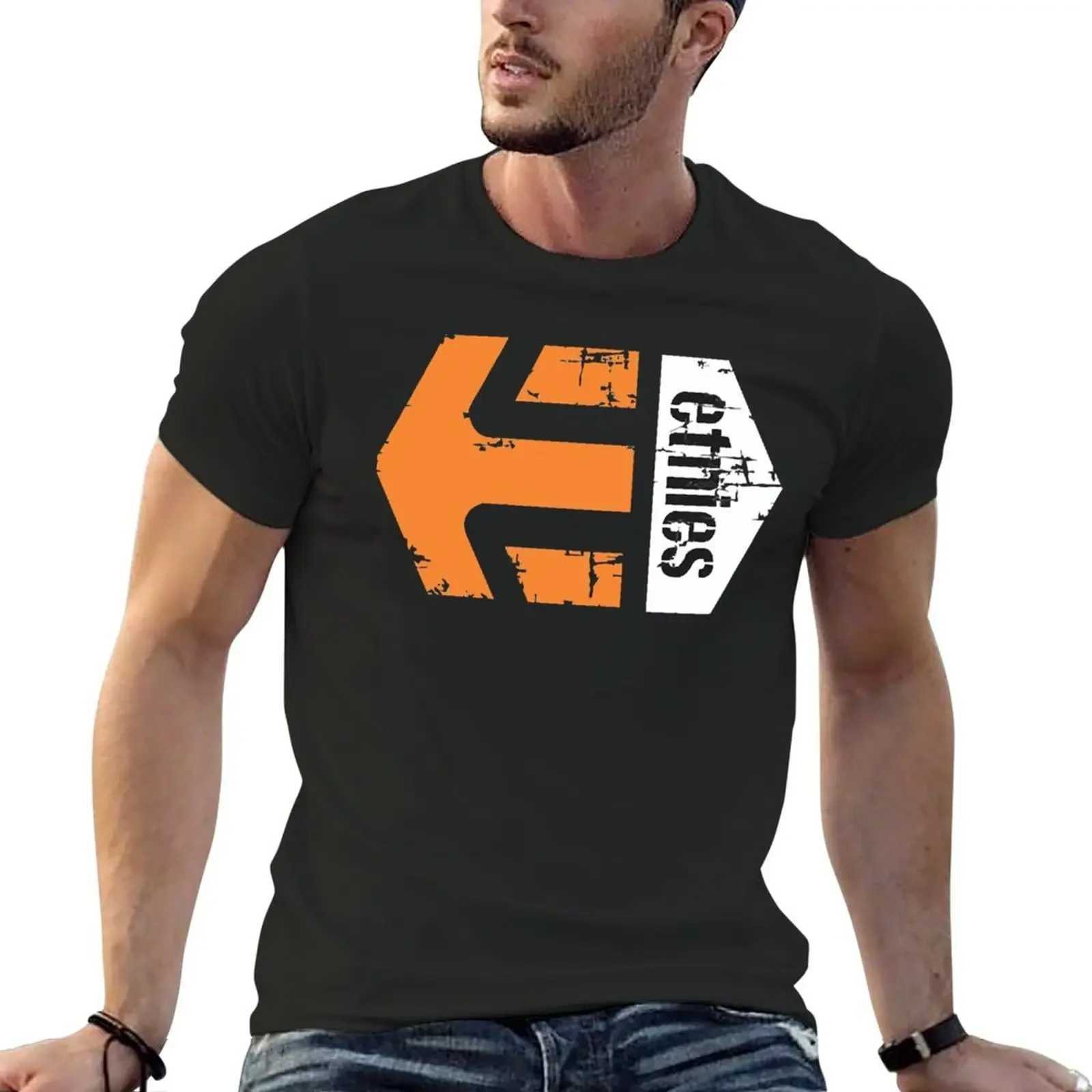 T-shirts for men anime clothing mens t-shirts best-selling Etnies orange retro basic t-shirts interesting new sales flat comic style W241223